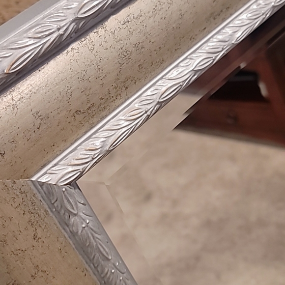 Mirror - Picture 5 of 7